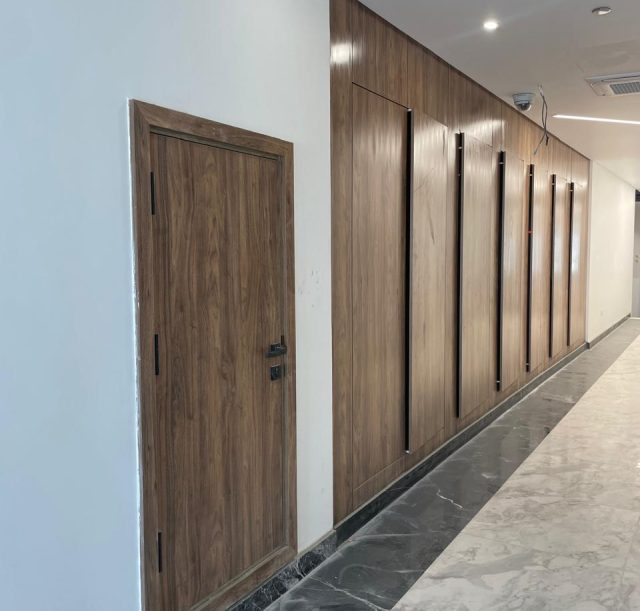 b7fd9379-50b1-4fd9-857a-214033231f25